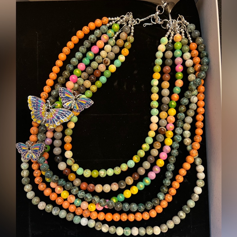 Sassy Jones Essence Chain (Brooches Removable) - Morocco Necklace - NWT